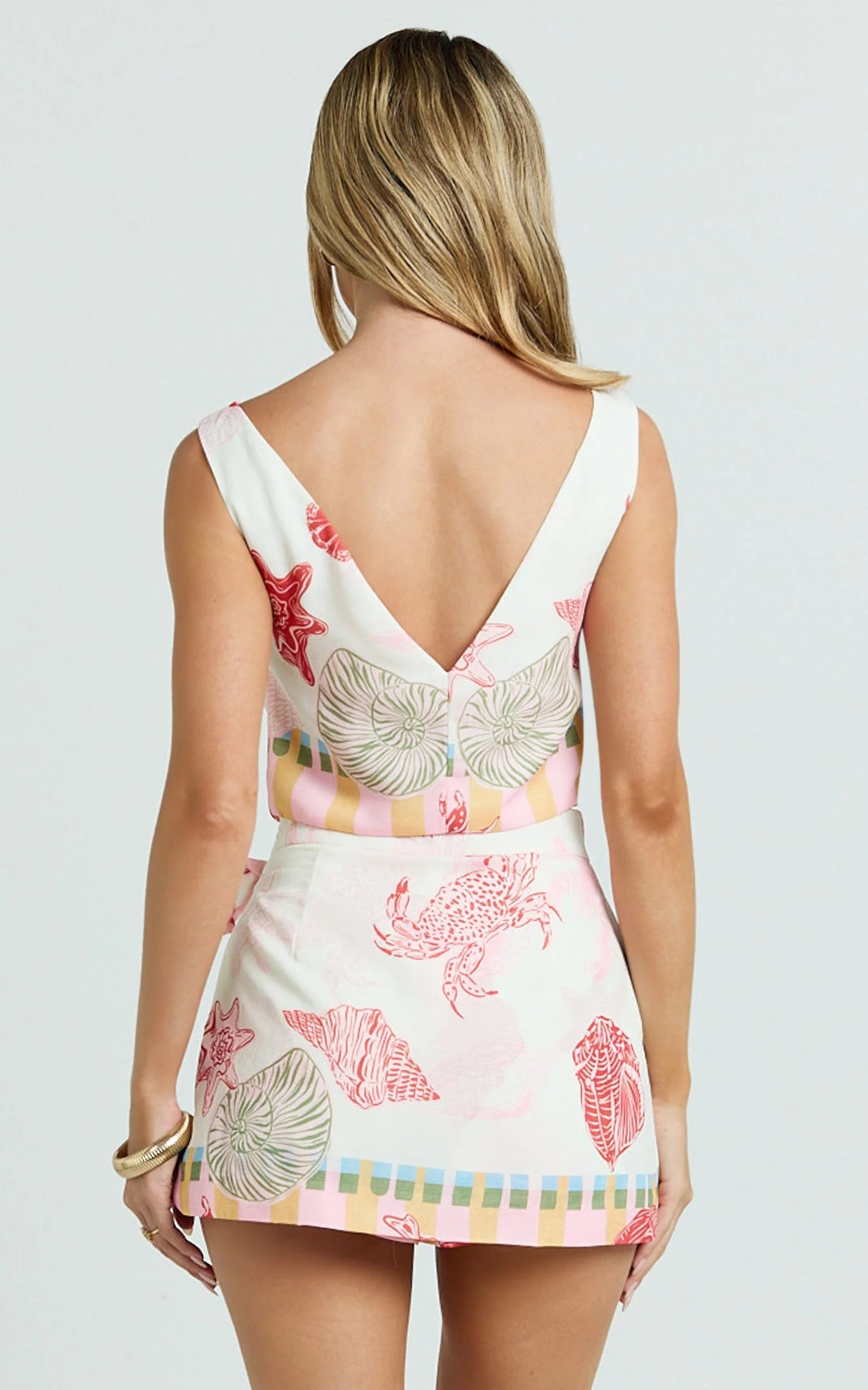 Gillian Skort - Mock Wrap Skort in Lobster Print