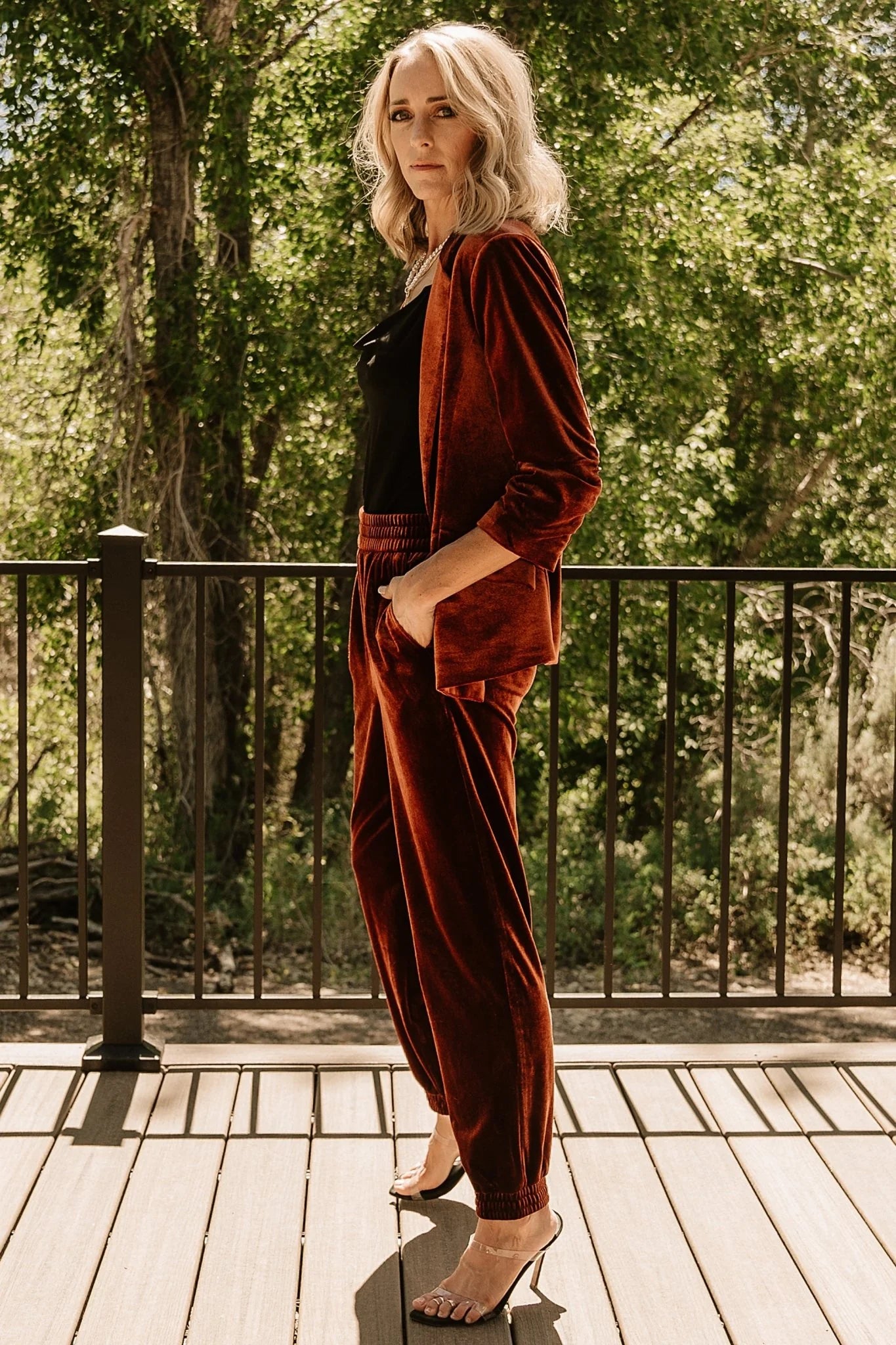Brinton Velvet Blazer | Cinnamon